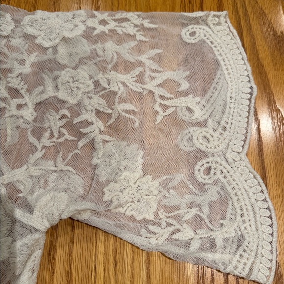 Adiva Lace Long Sheer White Cream Cardigan Boho Feminine Festival Country Fairy - Picture 3 of 4